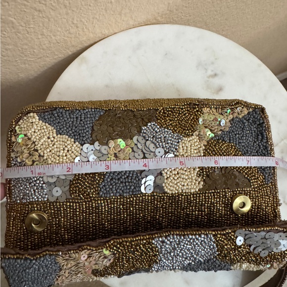 NWT Women America & Beyond Beaded embellished Camouflage landscape shoulder bag - Picture 5 of 10